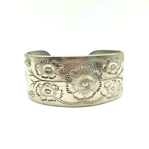 SALISBURY PEWTER October Floral Series Cuff Wide